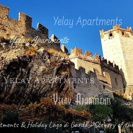 Апартаменты Yelay & Holiday Lago Di Garda