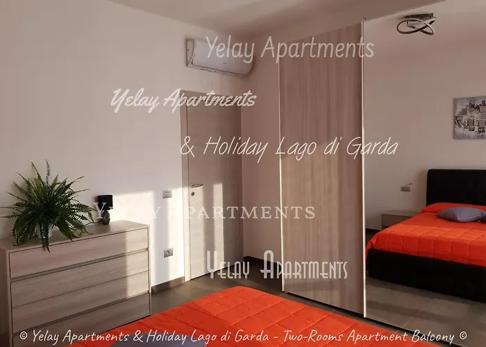 Yelay & Holiday Lago Di Garda Apartment Raffa