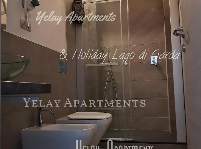 Yelay & Holiday Lago Di Garda * Raffa